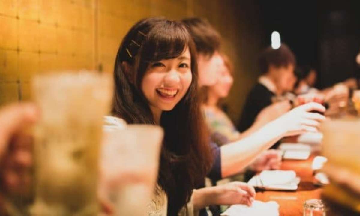 忘年会 若者は飲み会は好きだけど 会社の飲み会 が嫌なんだよ なぜ仕事の延長を無給でやらなきゃいけないの Socomの隠れ家