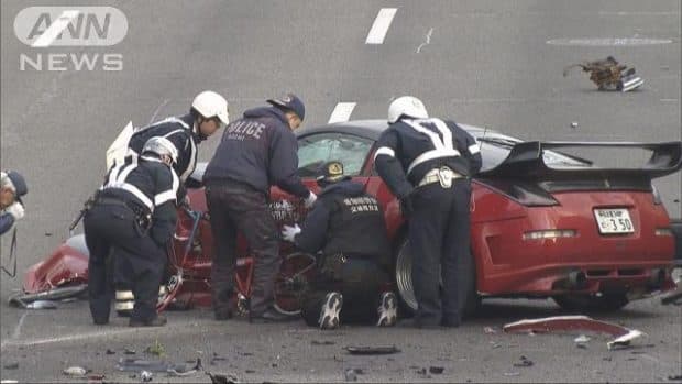 名古屋市中村区で20歳男性がスポーツカー（Z33 フェアレディZ）で80歳男性の自転車と衝突死亡事故！Zは大破