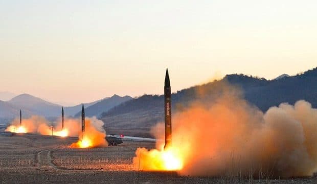 【速報】北朝鮮で弾道ミサイル発射の動き！ICBM級の可能性