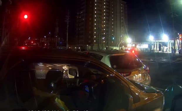 沖縄県で韓国人観光客ドライバーが交差点に神風特攻して事故！いったいどこから現れた？