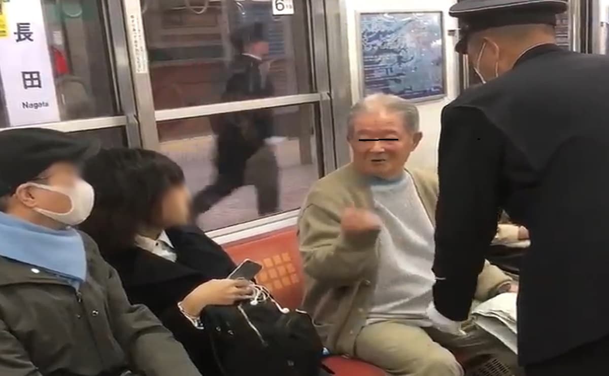 大阪・長田駅の電車に女性を叩きまくる高齢者が登場！「足組んでたから注意した。アホと付き合ってられん」